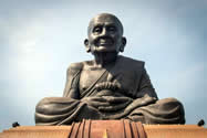 Храм Huay Mongkol Хуа Хин